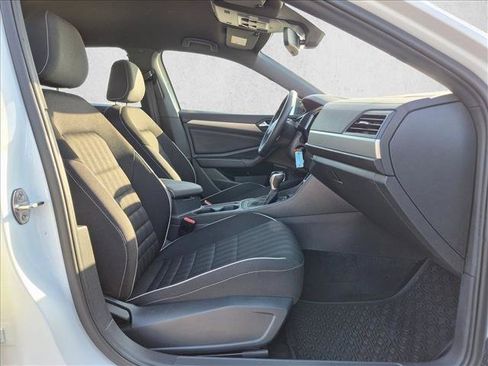 Used 2024 Volkswagen Jetta Sport FWD image 21