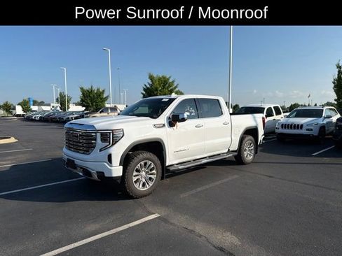 Used 2024 GMC Sierra 1500 Denali AWD/4WD image 9