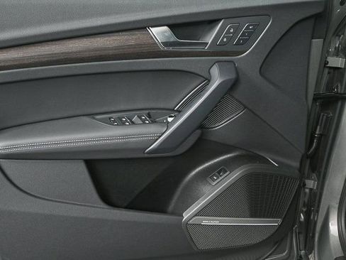 New 2025 Audi Q5 2.0T Premium Plus image 6