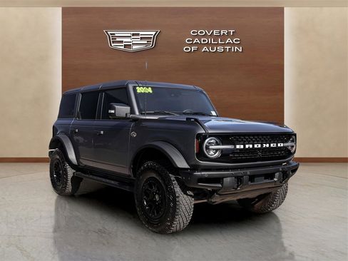 Used 2024 Ford Bronco Wildtrak image 6