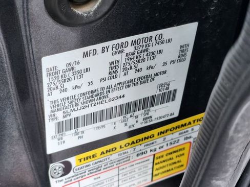 Used 2017 Lincoln Navigator Select image 34