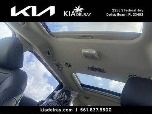 New 2026 Kia Carnival SX FWD image 16