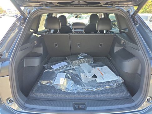 New 2026 Volkswagen Tiguan SE R-Line image 7