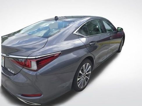 Used 2019 Lexus ES 350 w/ Accessory Package 2 FWD image 3
