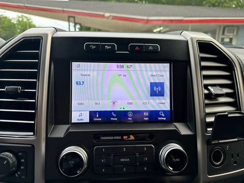 Used 2019 Ford F150 Platinum w/ Trailer Tow Package AWD/4WD image 28