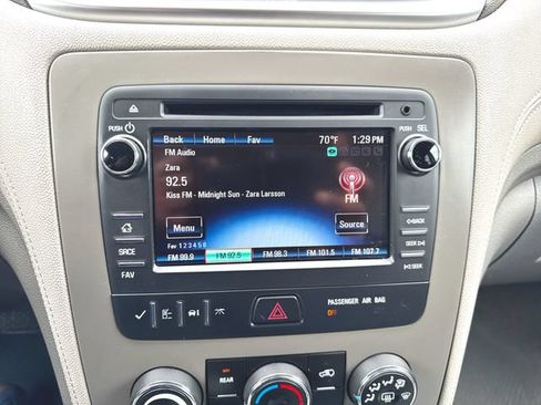 Used 2015 Chevrolet Traverse LS AWD/4WD image 12