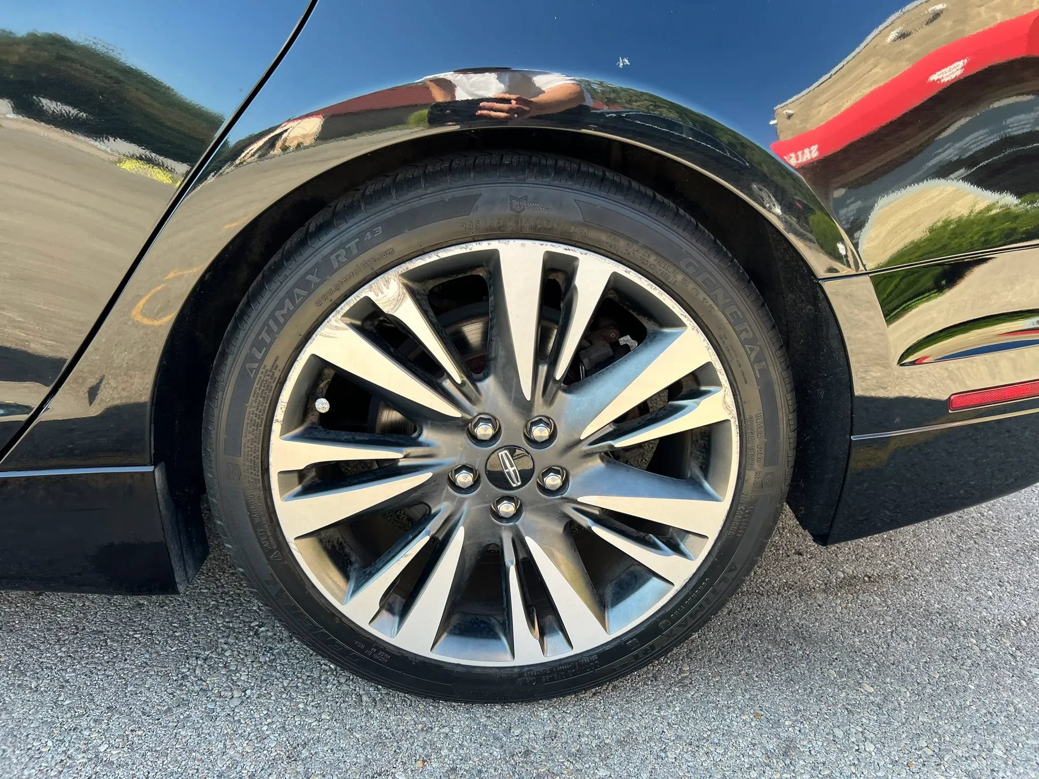 Used 2017 Lincoln MKZ Select w/ Select Plus Package FWD image 12