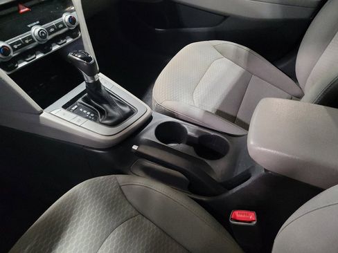 Used 2020 Hyundai Elantra Value Edition FWD image 26