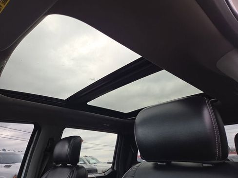 Used 2019 Ford F250 Lariat w/ Chrome Package image 9