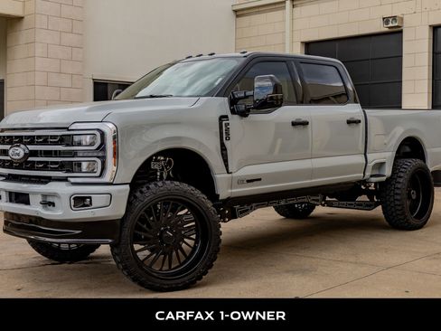 Used 2026 Ford F250 Lariat w/ Lariat Ultimate Package image 5