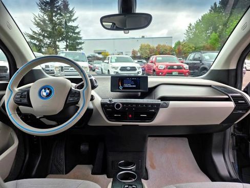 Used 2015 BMW i3 w/ Range Extender RWD image 10
