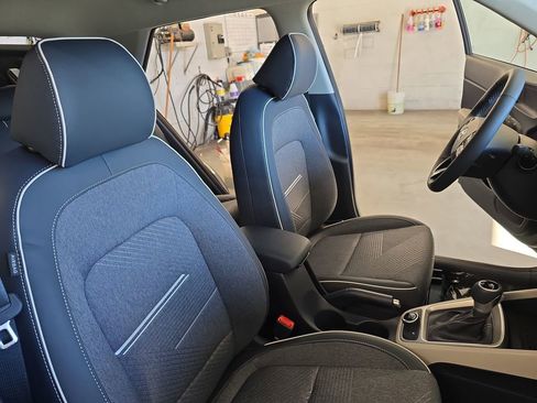 New 2025 Hyundai Venue Limited image 10