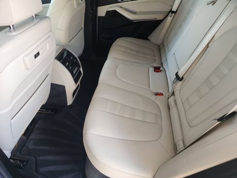 Used 2021 BMW X5 sDrive40i w/ Luxury Seating Package 2 RWD image 32