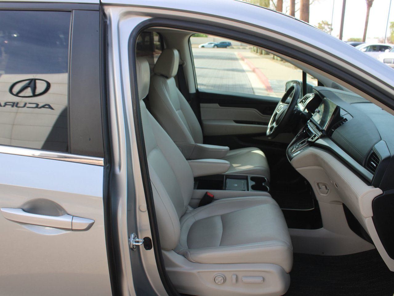 Used 2025 Honda Odyssey EX-L image 14