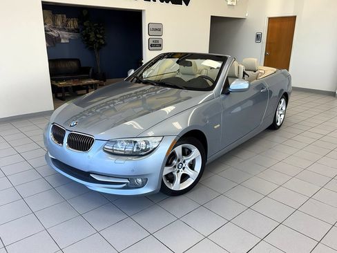 Used 2012 BMW 335i Convertible RWD image 1
