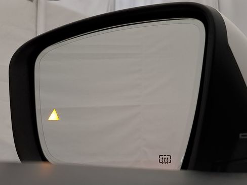 Used 2019 Maserati Levante S image 12