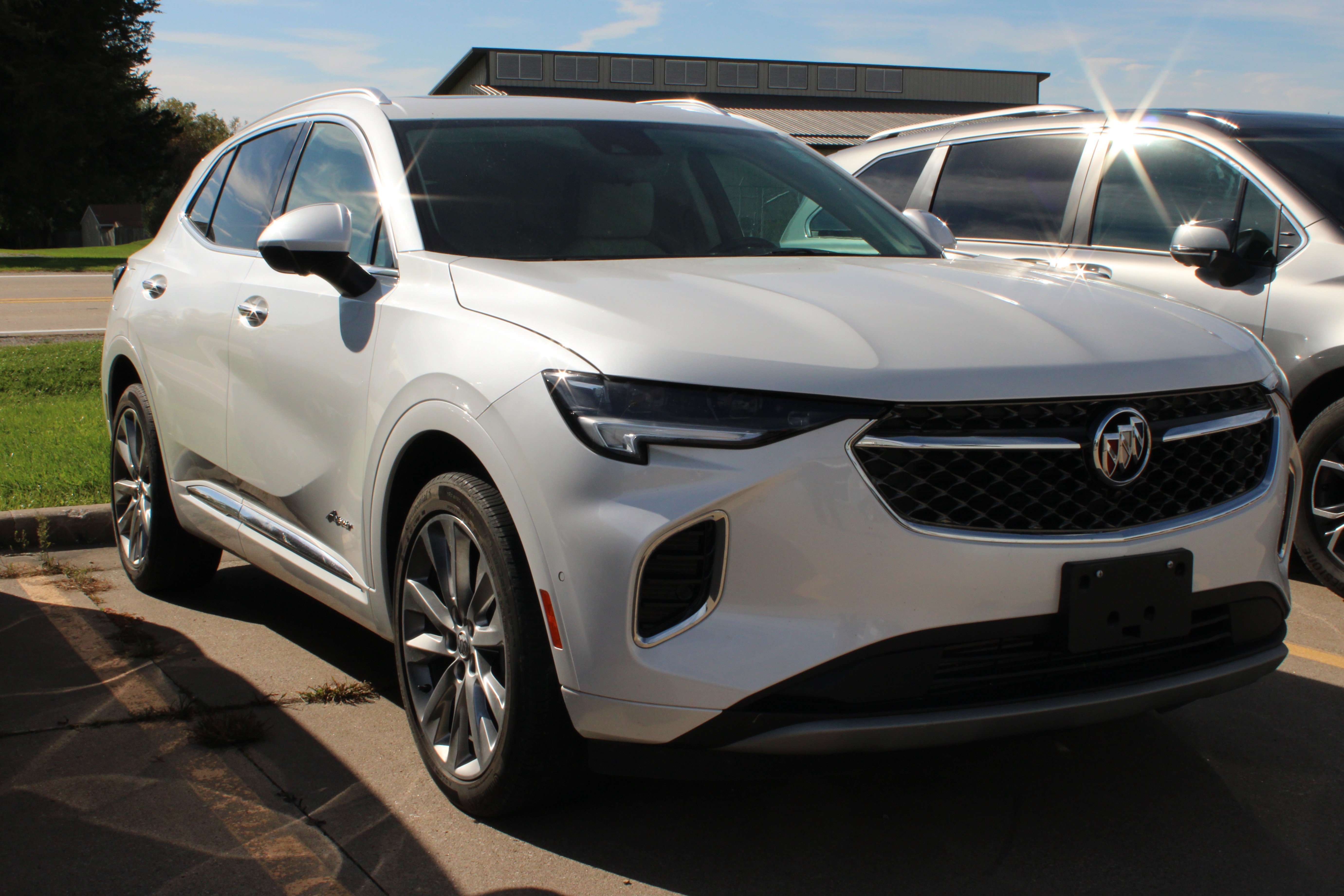 Used 2023 Buick Envision Avenir AWD/4WD image 4