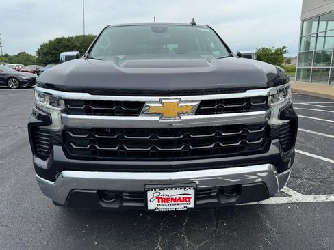 Used 2023 Chevrolet Silverado 1500 LT w/ Max Trailering Package AWD/4WD image 9