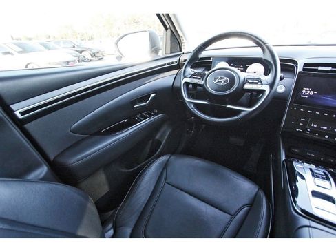 Used 2024 Hyundai Tucson Limited image 10