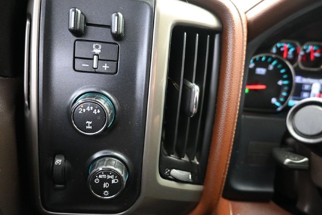 Used 2018 Chevrolet Silverado 2500 High Country w/ Duramax Plus Package AWD/4WD image 25