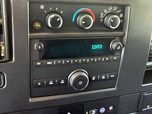 Used 2024 Chevrolet Express 3500 Extended w/ Driver Convenience Package RWD image 14