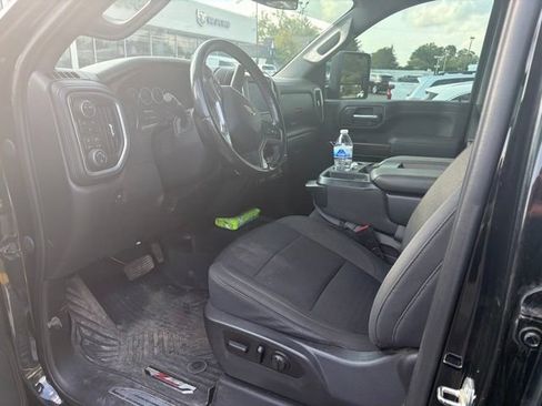 Used 2022 Chevrolet Silverado 2500 LT w/ Convenience Package AWD/4WD image 5