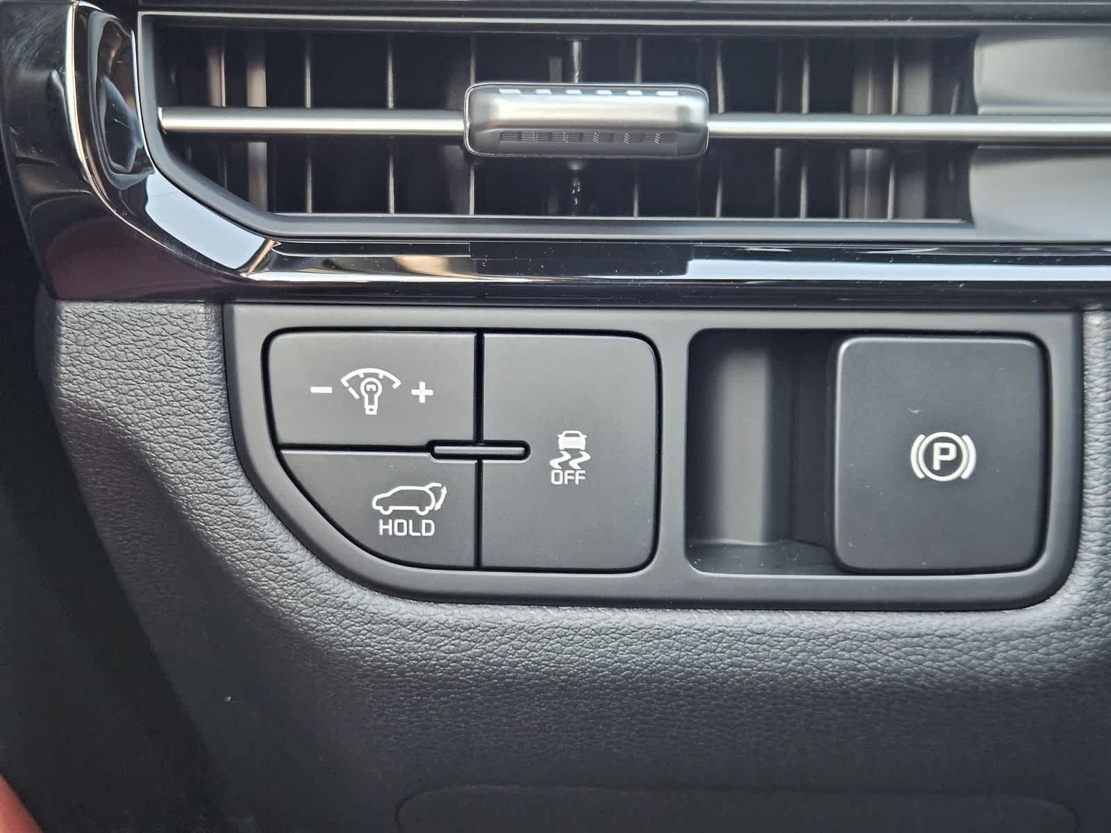 New 2026 Kia Sportage SX FWD image 16