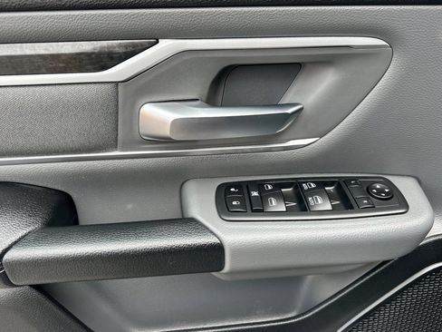 Used 2021 RAM 1500 Big Horn RWD image 11