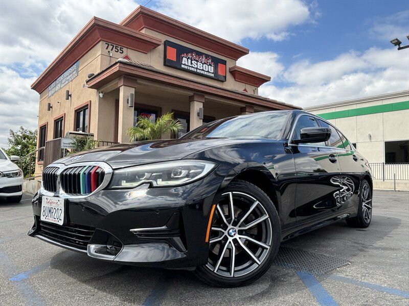 Used 2021 BMW 330i Sedan w/ Driving Assistance Package RWD image 1