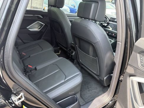 Used 2023 Audi Q3 2.0T Premium Plus AWD/4WD image 17