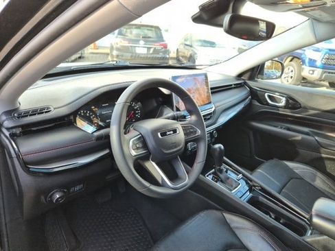 Used 2022 Jeep Compass Trailhawk image 15