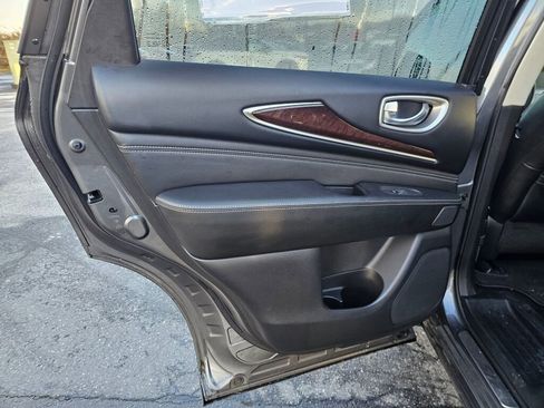 Used 2019 INFINITI QX60 Luxe w/ Sensory Package image 21