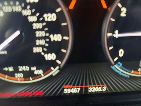 Used 2015 BMW 528i xDrive Sedan image 9