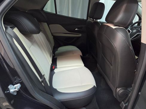 Used 2022 Buick Encore Preferred w/ Safety Package AWD/4WD image 15