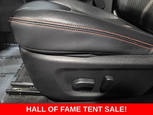 Used 2025 Nissan Altima 2.5 SR FWD image 13