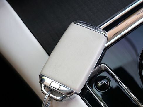 Certified 2024 Rolls-Royce Spectre w/ Spectre Launch Package AWD/4WD image 15