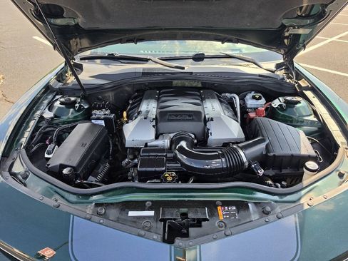 Used 2015 Chevrolet Camaro SS w/ Green Flash Special Edition RWD image 33