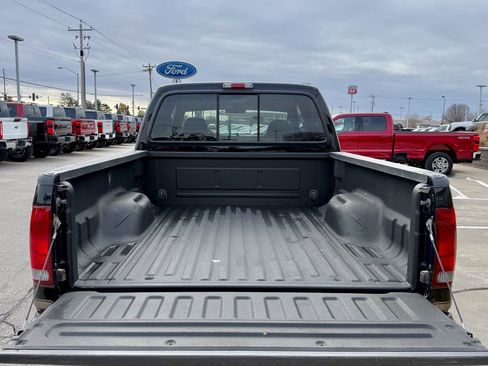 Used 2002 Ford F250 Lariat image 14