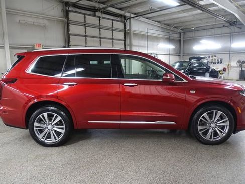 New 2025 Cadillac XT6 Premium Luxury image 8