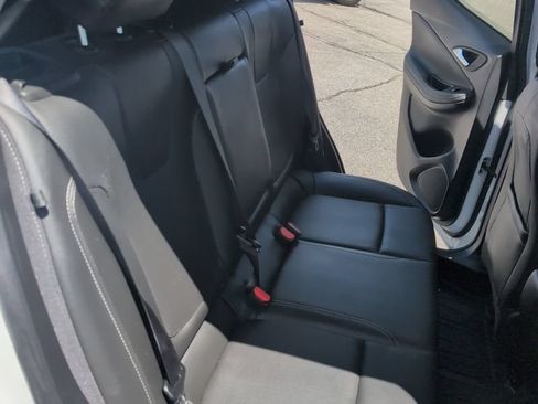 Used 2024 Buick Encore GX Sport Touring w/ Comfort Package AWD/4WD image 13