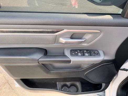 Used 2020 RAM 1500 Big Horn AWD/4WD image 9