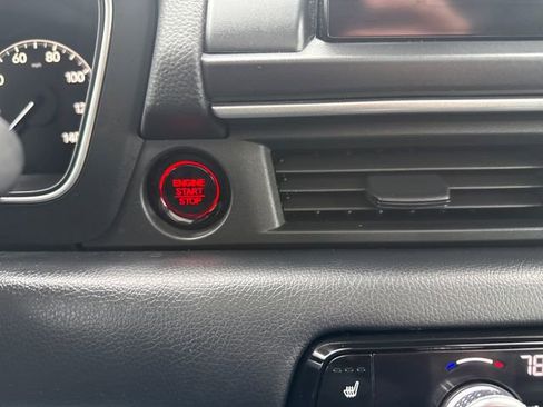 Certified 2023 Honda Pilot Touring image 35