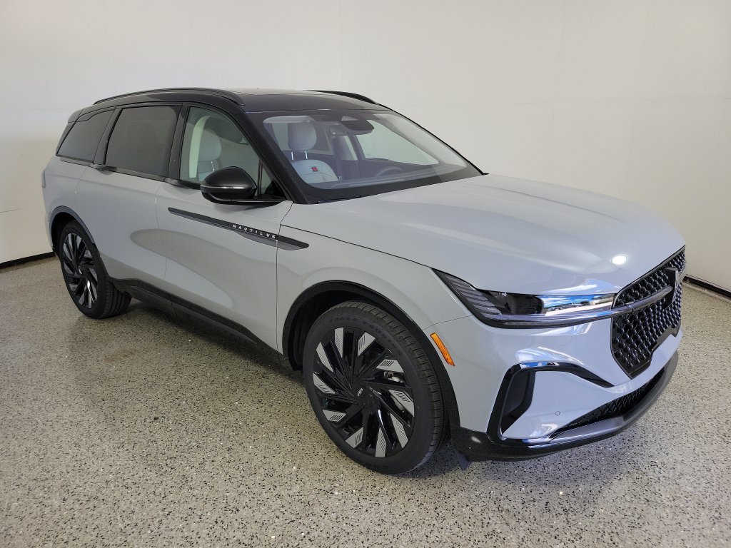 New 2026 Lincoln Nautilus Reserve AWD/4WD image 31