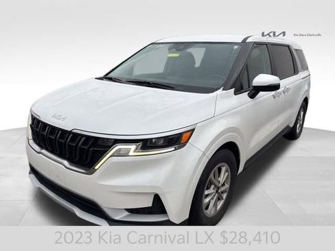 Certified 2023 Kia Carnival LX image 3