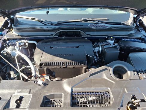 Used 2025 Honda Pilot EX-L image 29