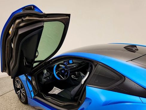 Used 2016 BMW i8 AWD/4WD image 11