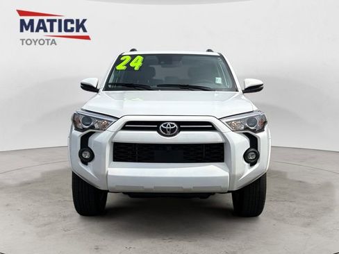 Used 2024 Toyota 4Runner SR5 Premium w/ Moonroof Package AWD/4WD image 2
