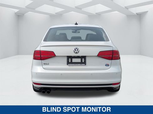 Used 2017 Volkswagen Jetta GLI FWD image 6