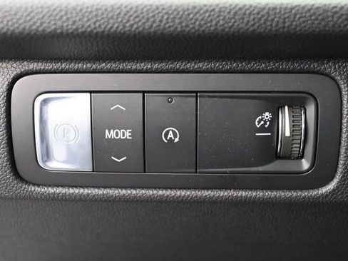 New 2026 Chevrolet Traverse LT w/ Sun and Wheel Package image 36