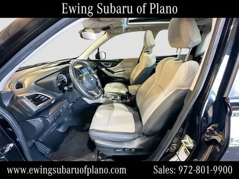 Used 2020 Subaru Forester Premium AWD/4WD image 22